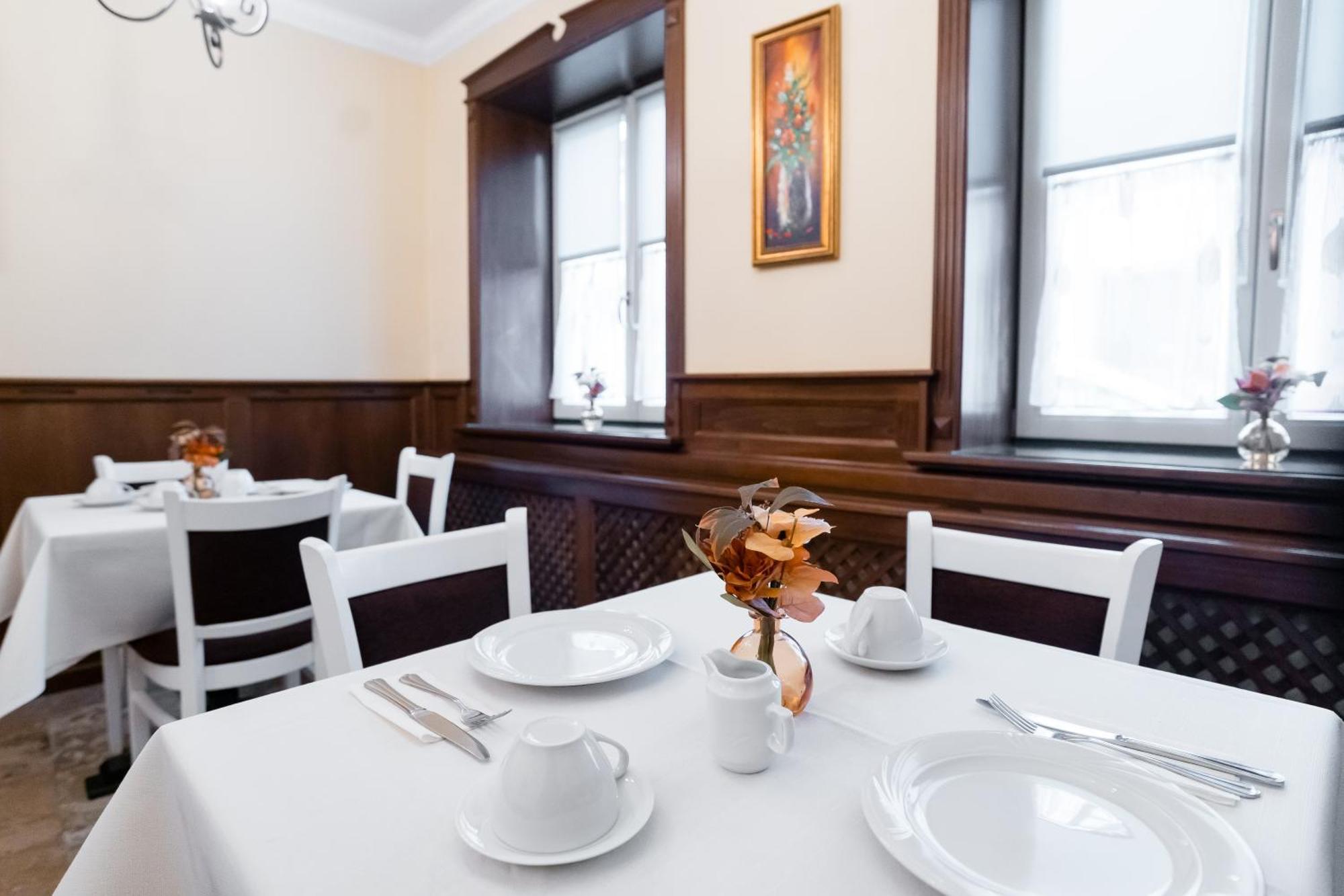 Rosen Villa Sibiu Bagian luar foto