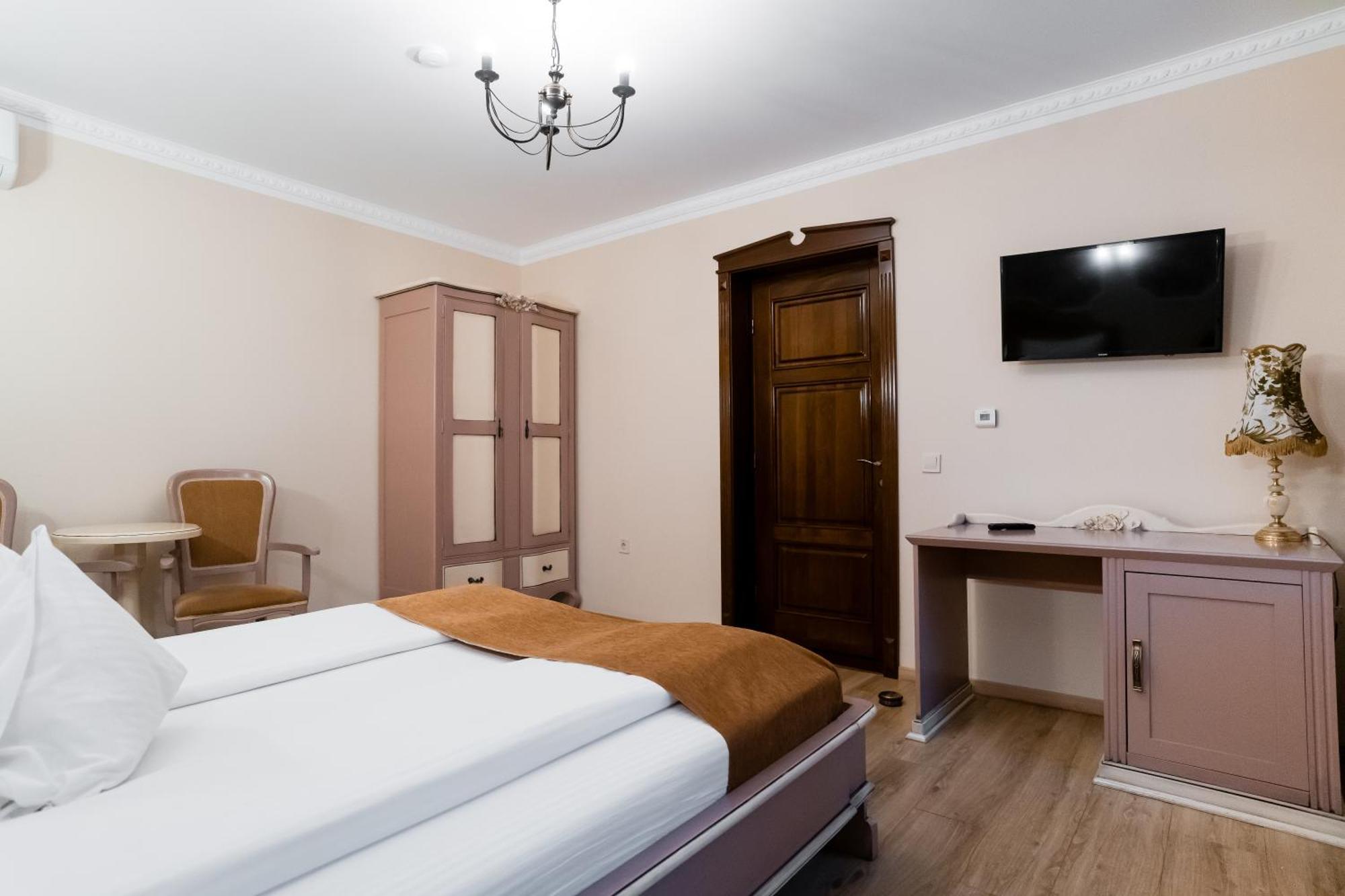 Rosen Villa Sibiu Bagian luar foto
