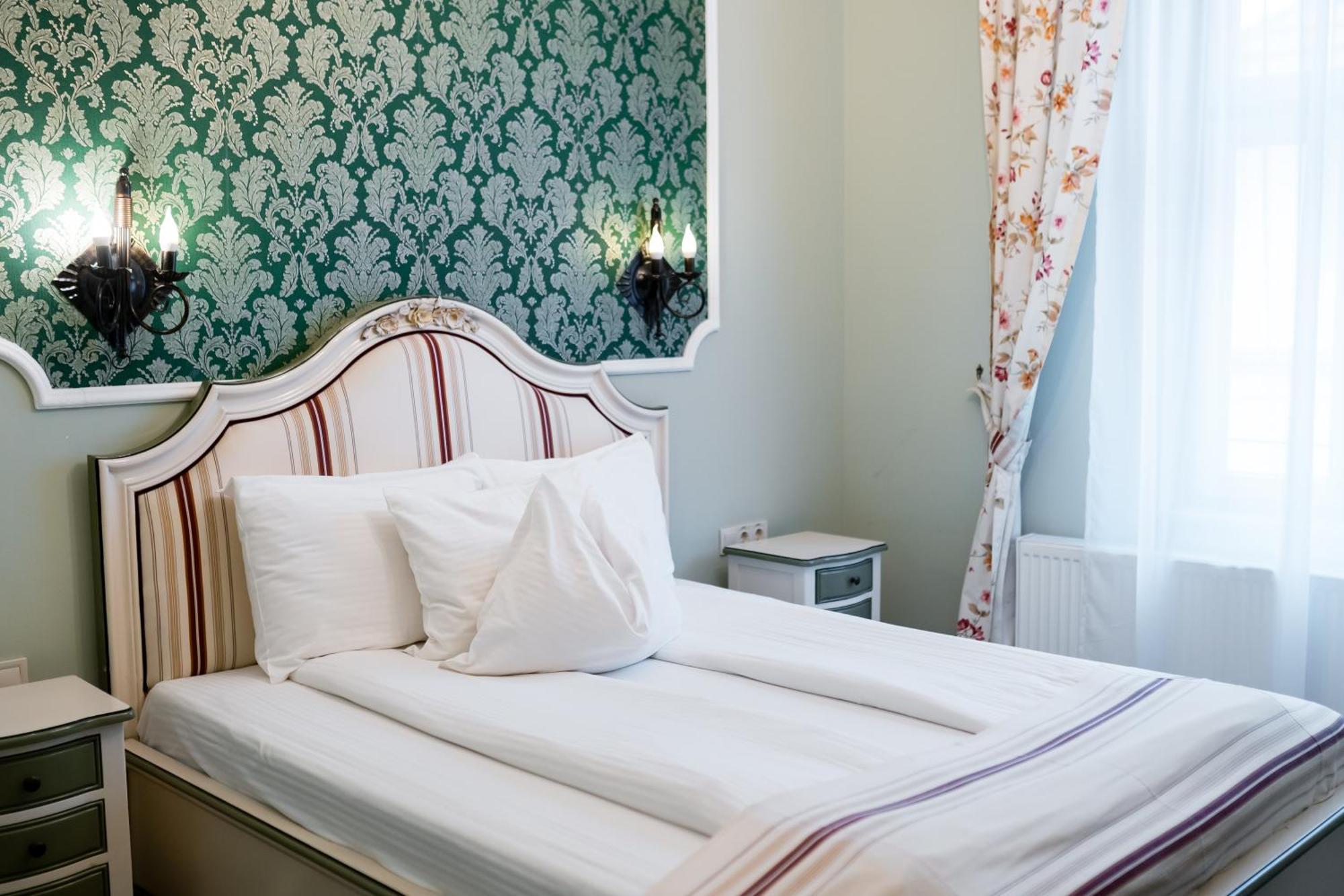 Rosen Villa Sibiu Bagian luar foto