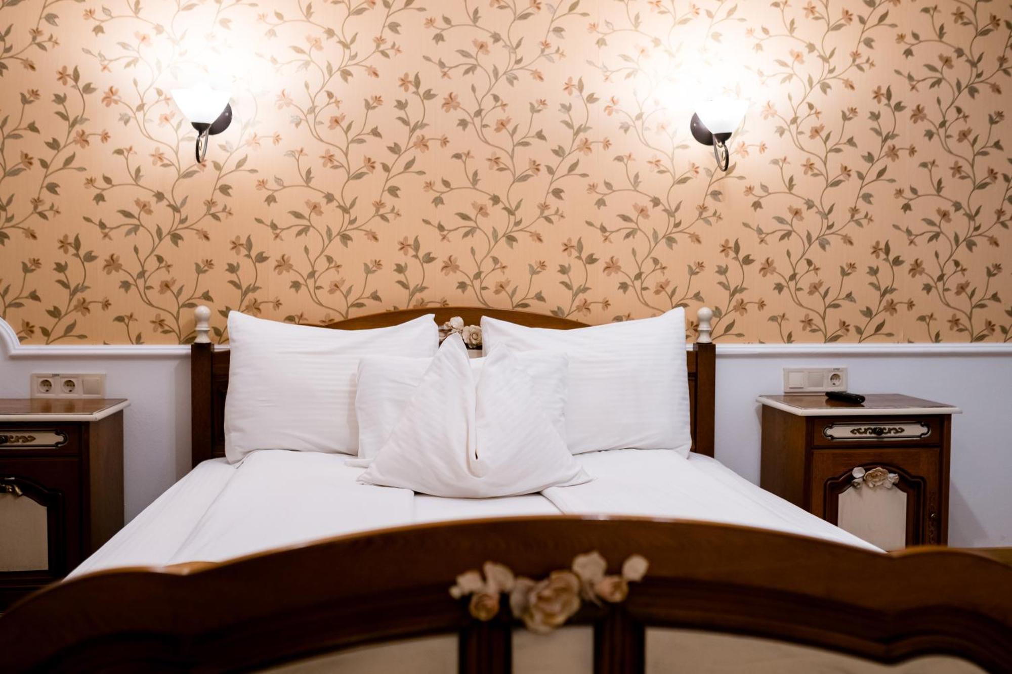 Rosen Villa Sibiu Bagian luar foto